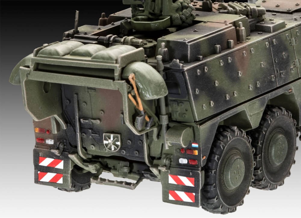 GTK Boxer Command Post NL - GTK Boxer Command Post NL 1:72